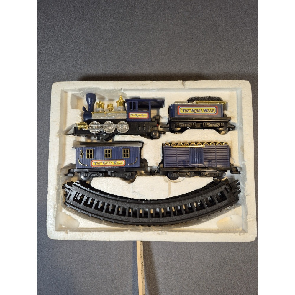 Vintage 1987 TOYSTATE The Classic Express Train Set Not‎ Working